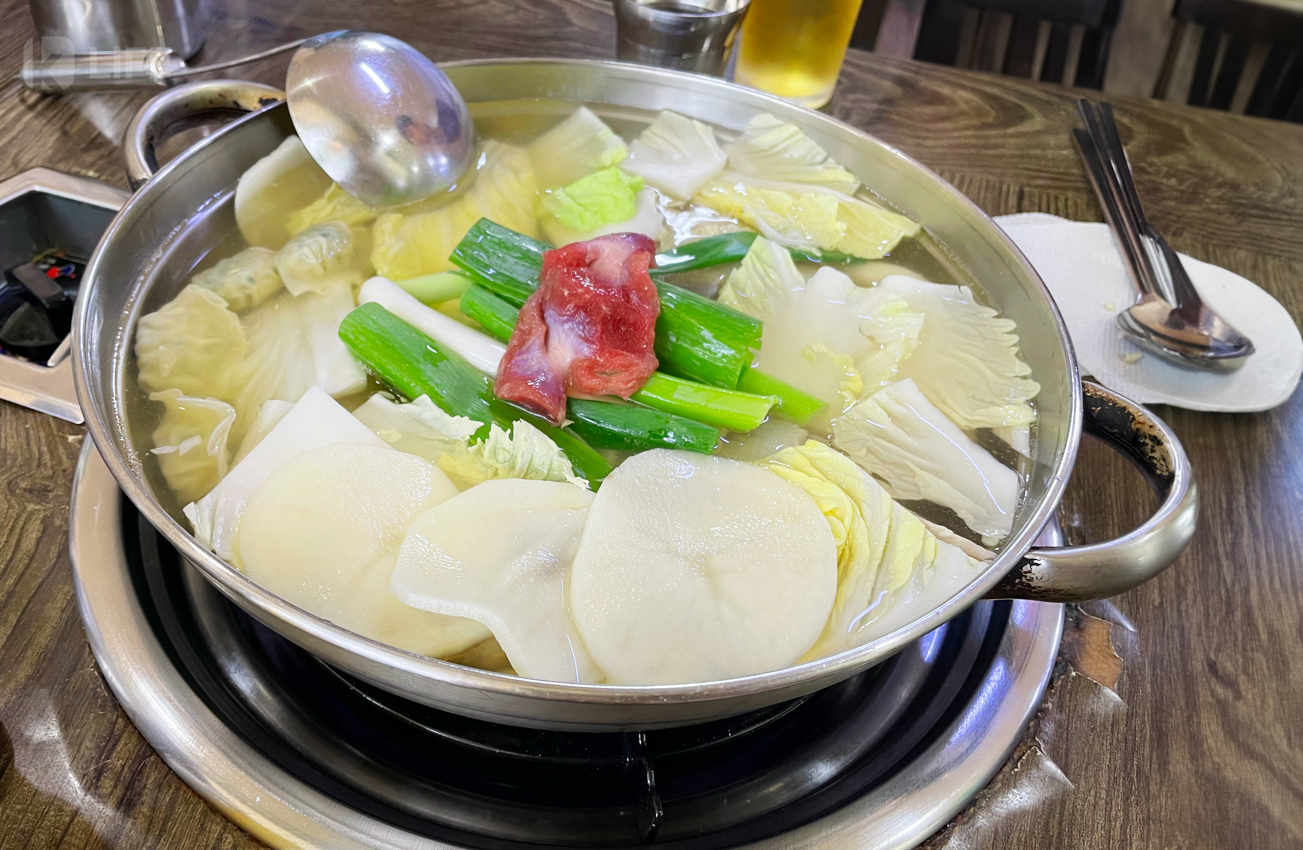 Non-Spicy Korean Food 닭한마리 wm.jpg