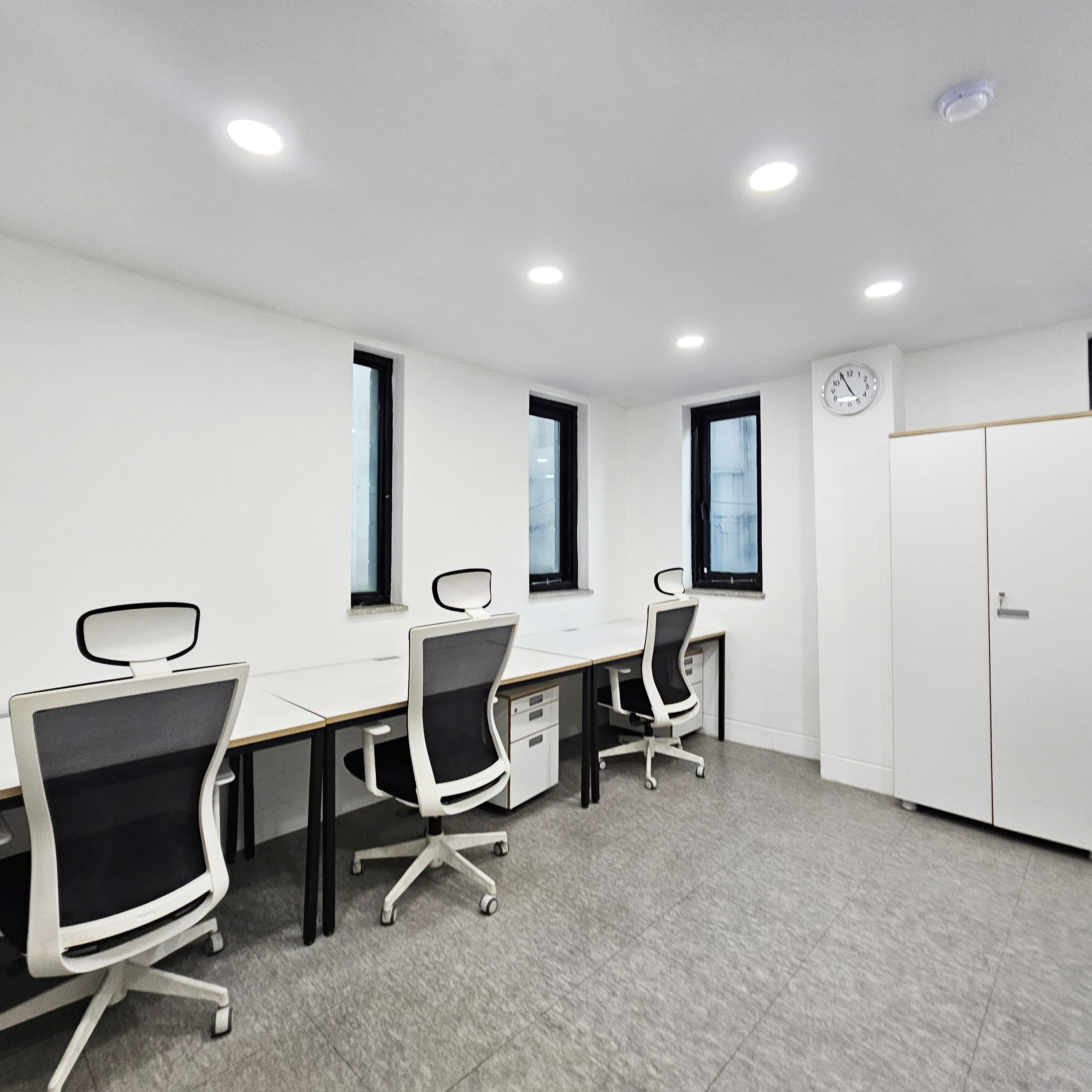 홍대 공유오피스 마포 공유오피스 (2).jpg